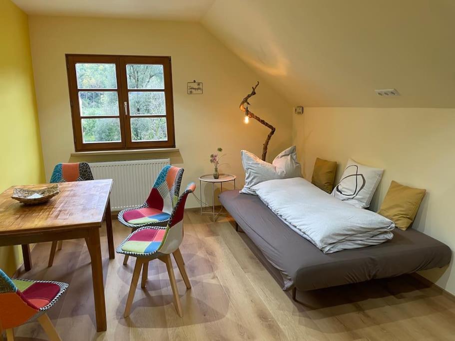 Neu Renoviertes 2Zi Appartment Im Dg 费尔德基希 外观 照片
